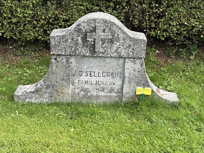 Grave number: IN 17   188
