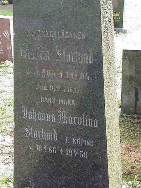 Hautatunnus: 1 GC 12    135