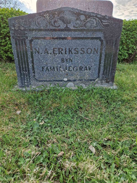 Grave number: 501 01 131-133