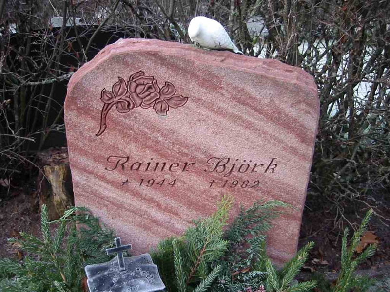 Grave number: KV 19   193-194