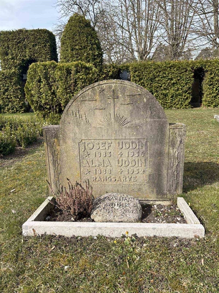 Gravnummer: LI    38