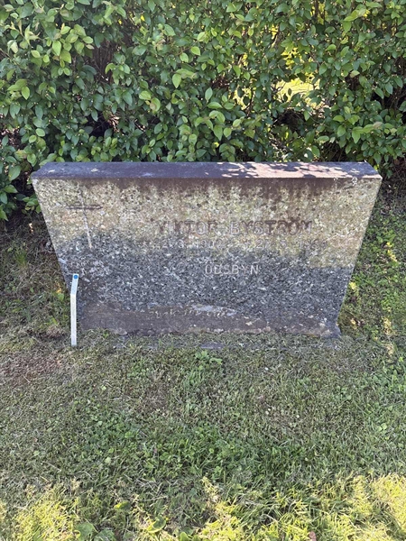 Grave number: 4 G GH    93