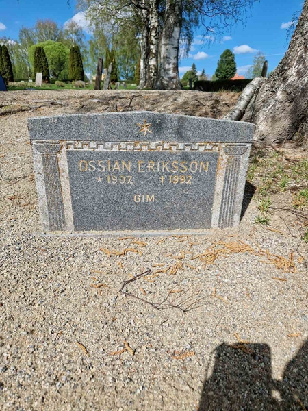 Grave number: 501 21 3495-3498