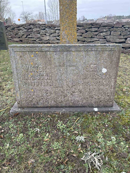 Gravnummer: LE   565