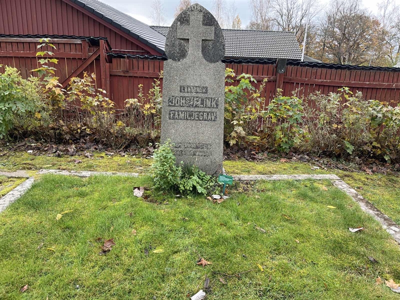 Hautatunnus: SR I    25, 26, 27