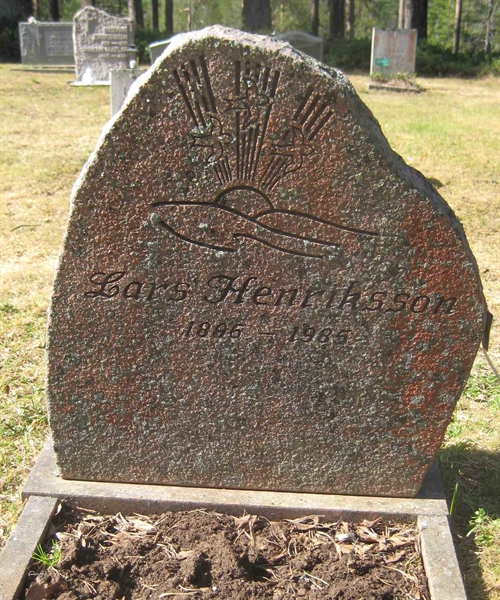 Grave number: 3 01    18