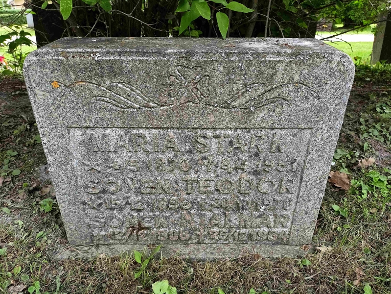 Gravnummer: 1 Ö 31   117V