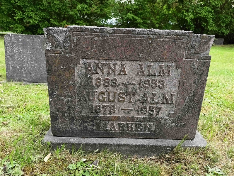 Gravnummer: 1 Ö 31   163V