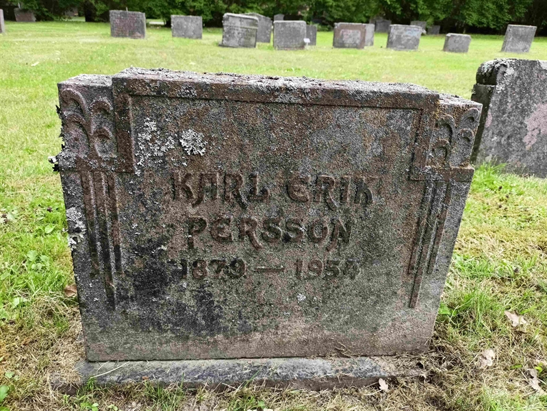 Gravnummer: 1 Ö 31   184V