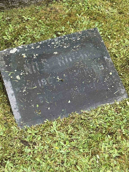 Grave number: SKF D     4