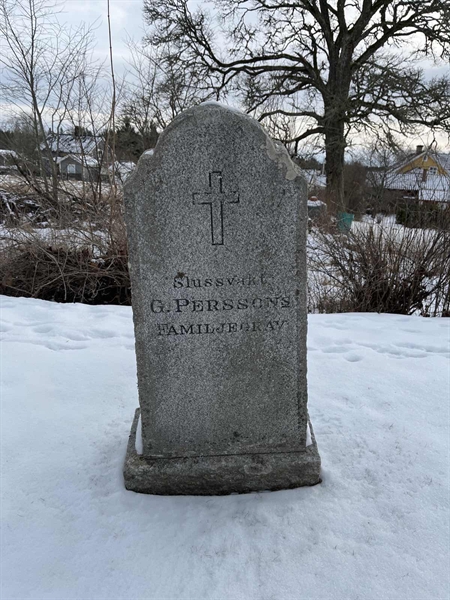 Gravnummer: SJ C     9, 10