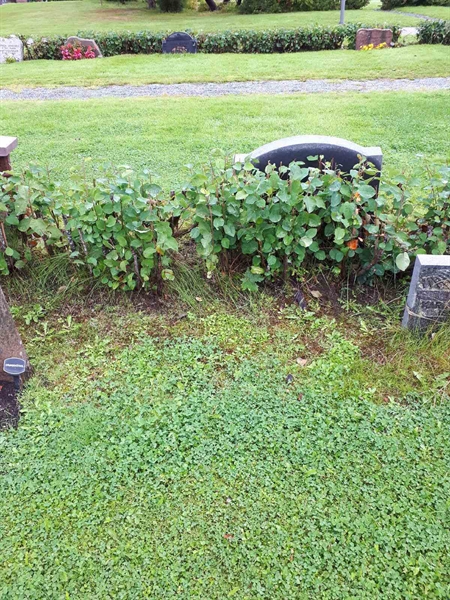 Gravnummer: NK F A    70