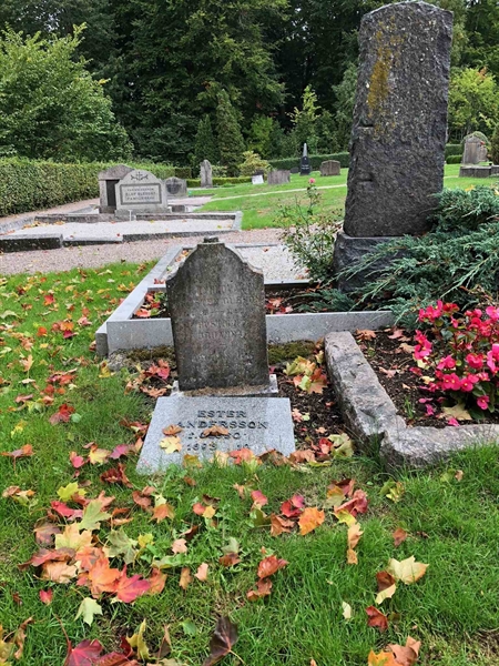 Grave number: RK F    22, 23