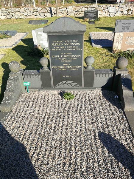 Grave number: BR G   403