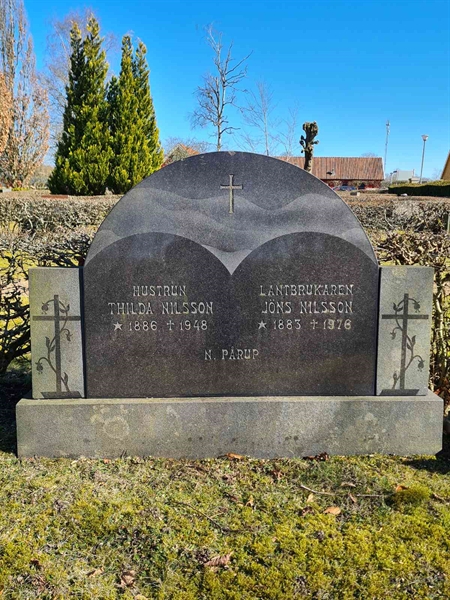 Hautatunnus: Ä N H 28, 29