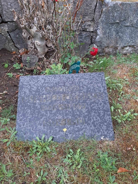 Grave number: M1 K     9a, 9b
