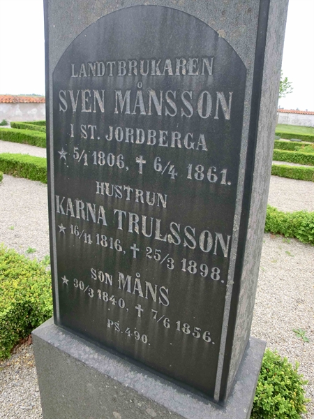 Grave number: KÄ D    133