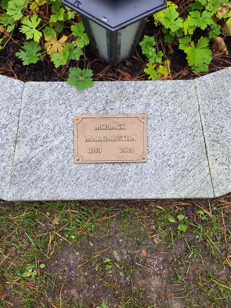 Grave number: H AG   255-256