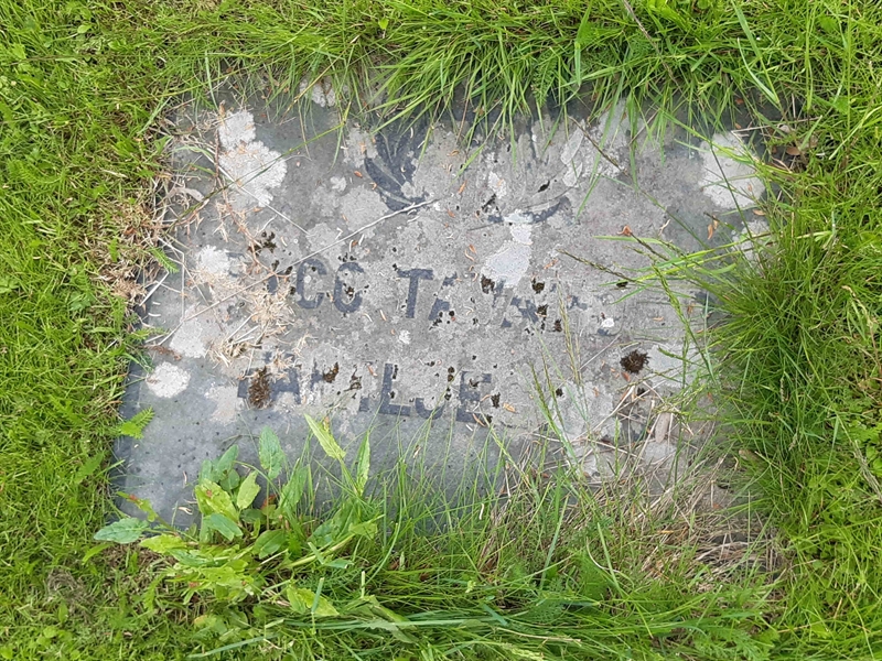 Grave number: NO 22   114