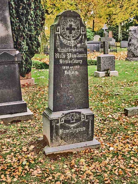 Grave number: 1 8F    43, 44, 45