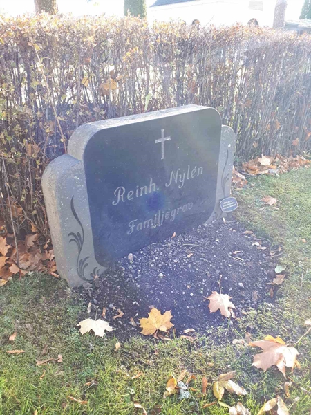 Grave number: GK F 1   281