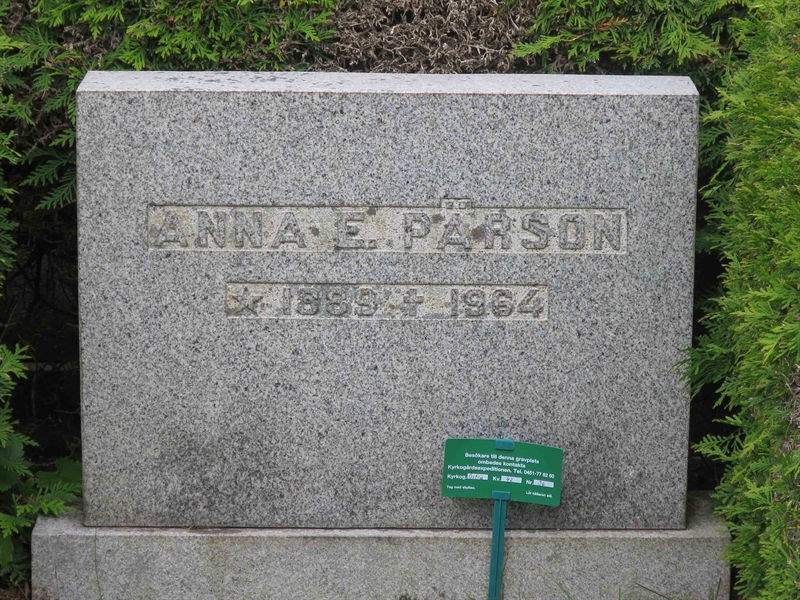 Grave number: HÖB 42    36