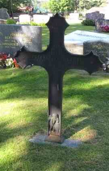 Grave number: ÅS G G    12