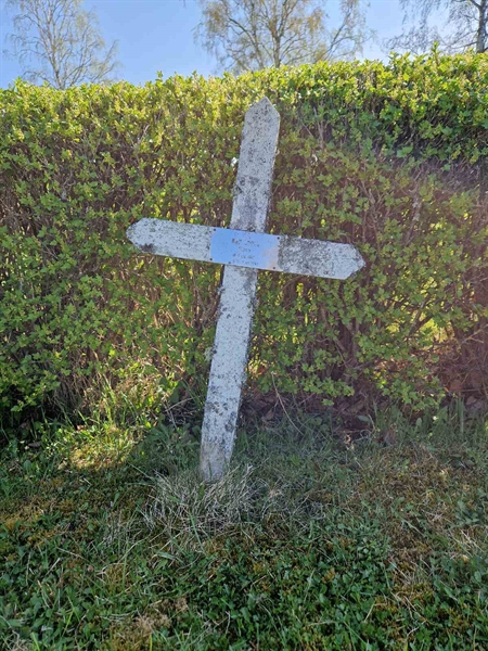 Grave number: 501 16 3067