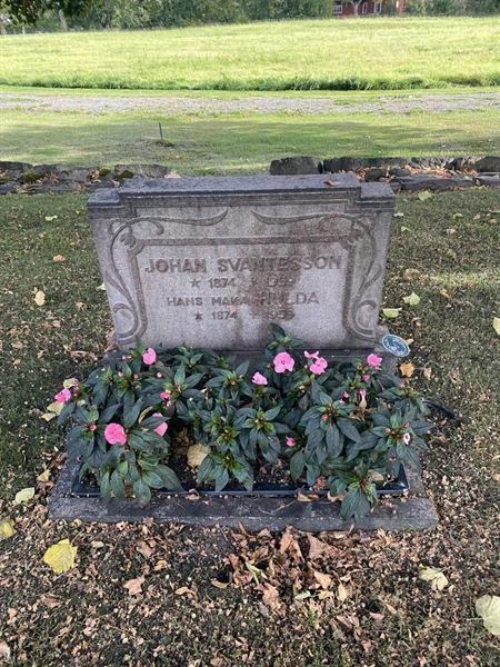 Grave number: 22 D   156-157