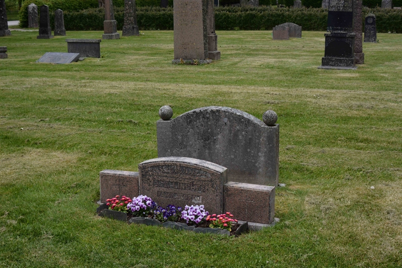 Grave number: SRN 1 170
