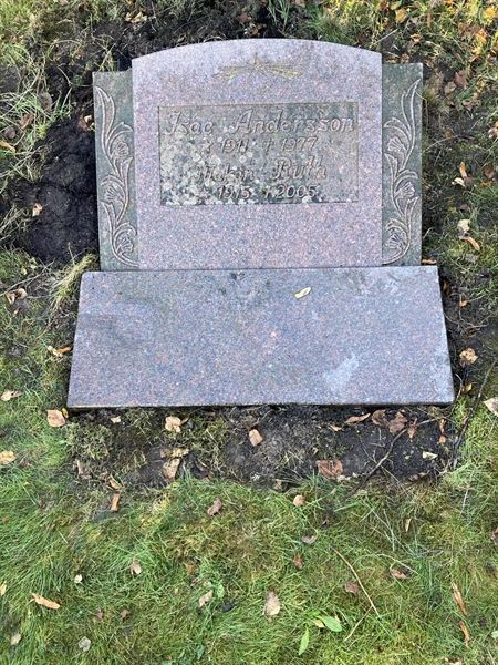 Grave number: SRN 5 135A