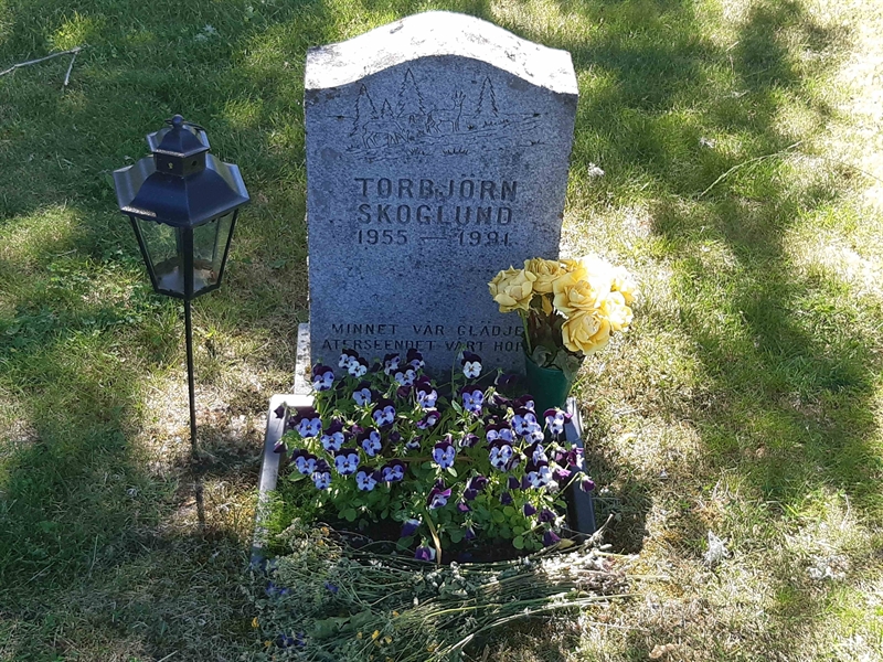 Grave number: JÄ 13   119
