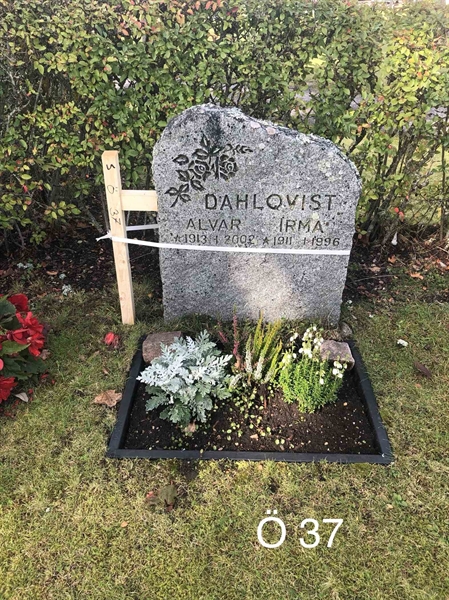 Grave number: AK Ö    37