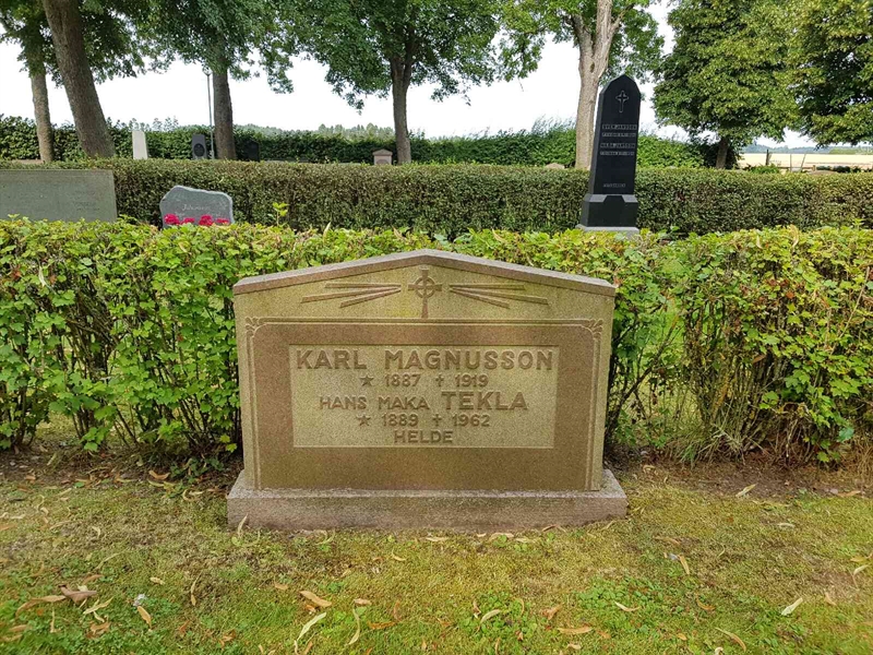 Grave number: SÄ C   132, 133