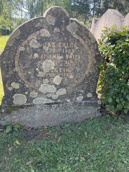 Grave number: 1 P1   267