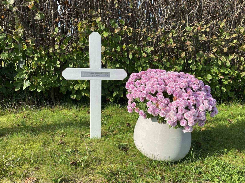 Hautatunnus: 3 20   402