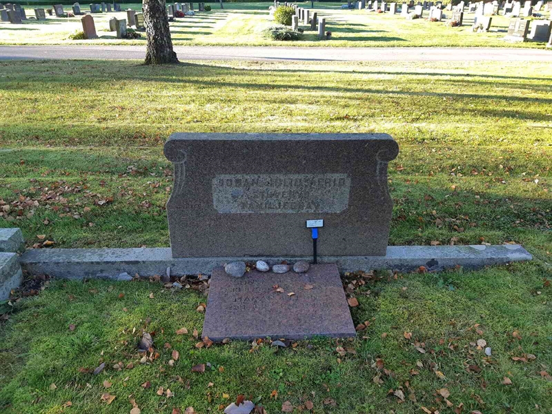 Hautatunnus: Fr 7  1065-1066