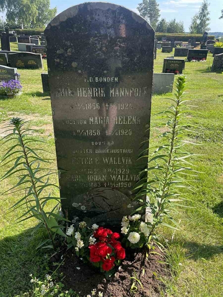 Grave number: N 5 2 317