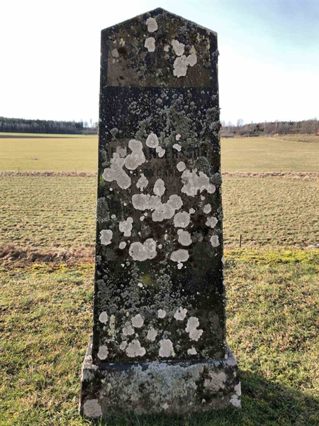 Grave number: FÄ G    10, 11, 12