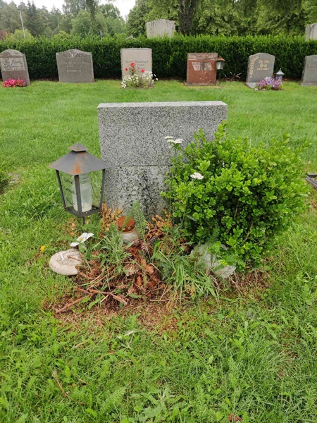 Grave number: VK F    54