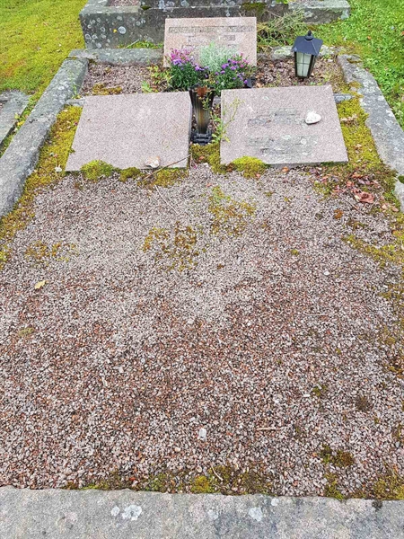 Grave number: 01  1063