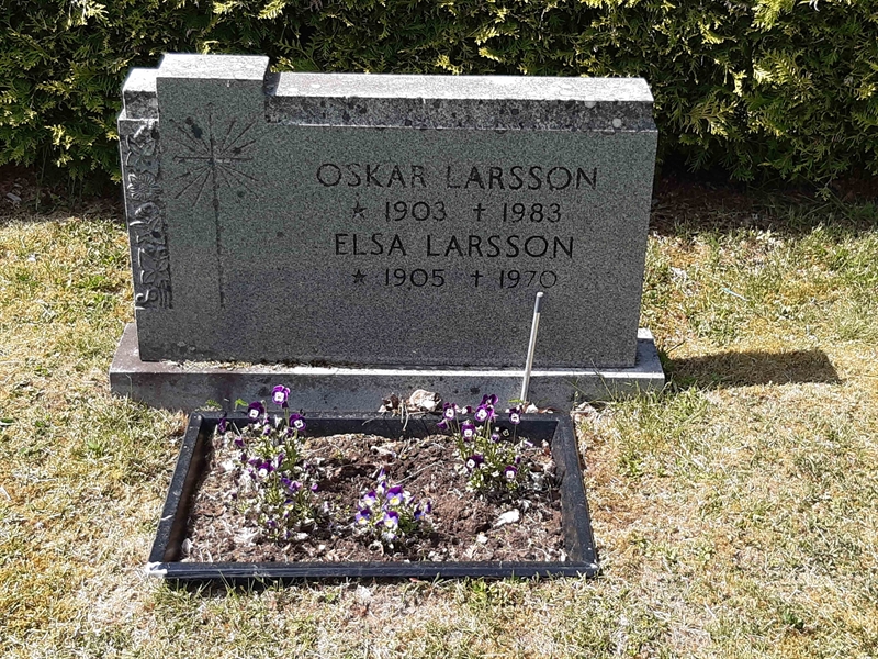 Grave number: JÄ 07   268