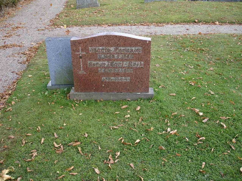 Grave number: FN O    15, 16