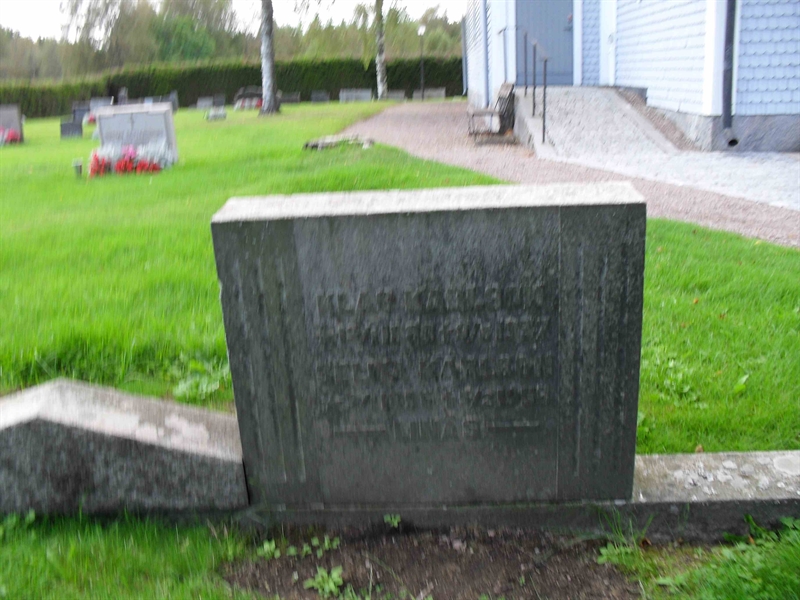 Grave number: 3 GK   193, 194