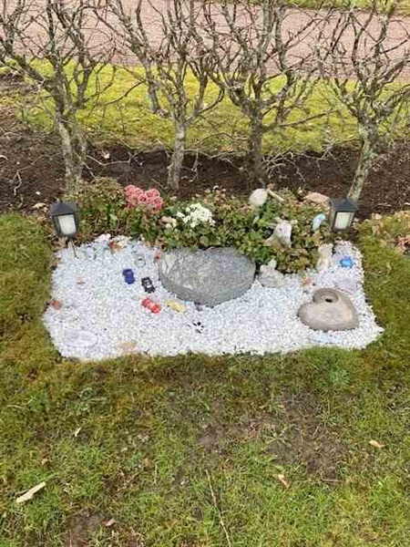 Grave number: Kå 51     6