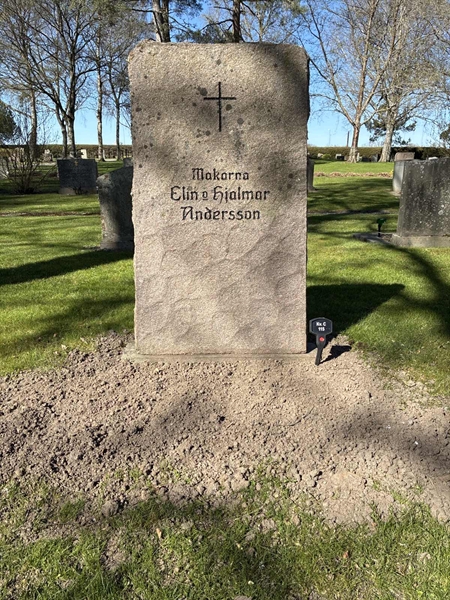 Gravnummer: 22 C   115