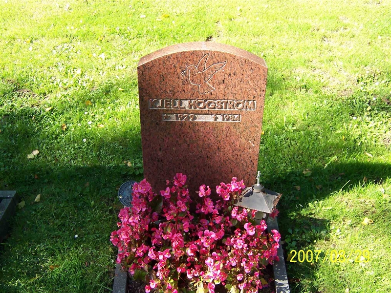Grave number: 1 3 U1   101