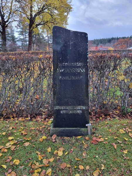 Grave number: 1 08   29