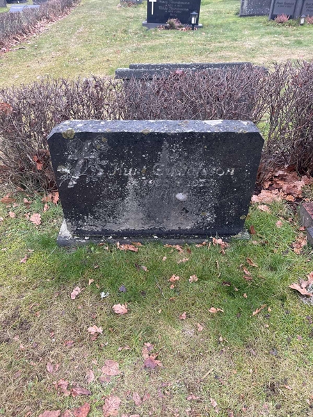 Grave number: Lax mell Kv4 84
