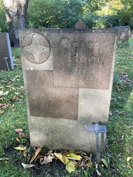 Gravnummer: 1 H   152